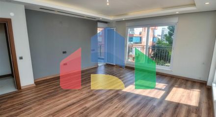 Затишні квартири 2 + 1 в центрі Анталії