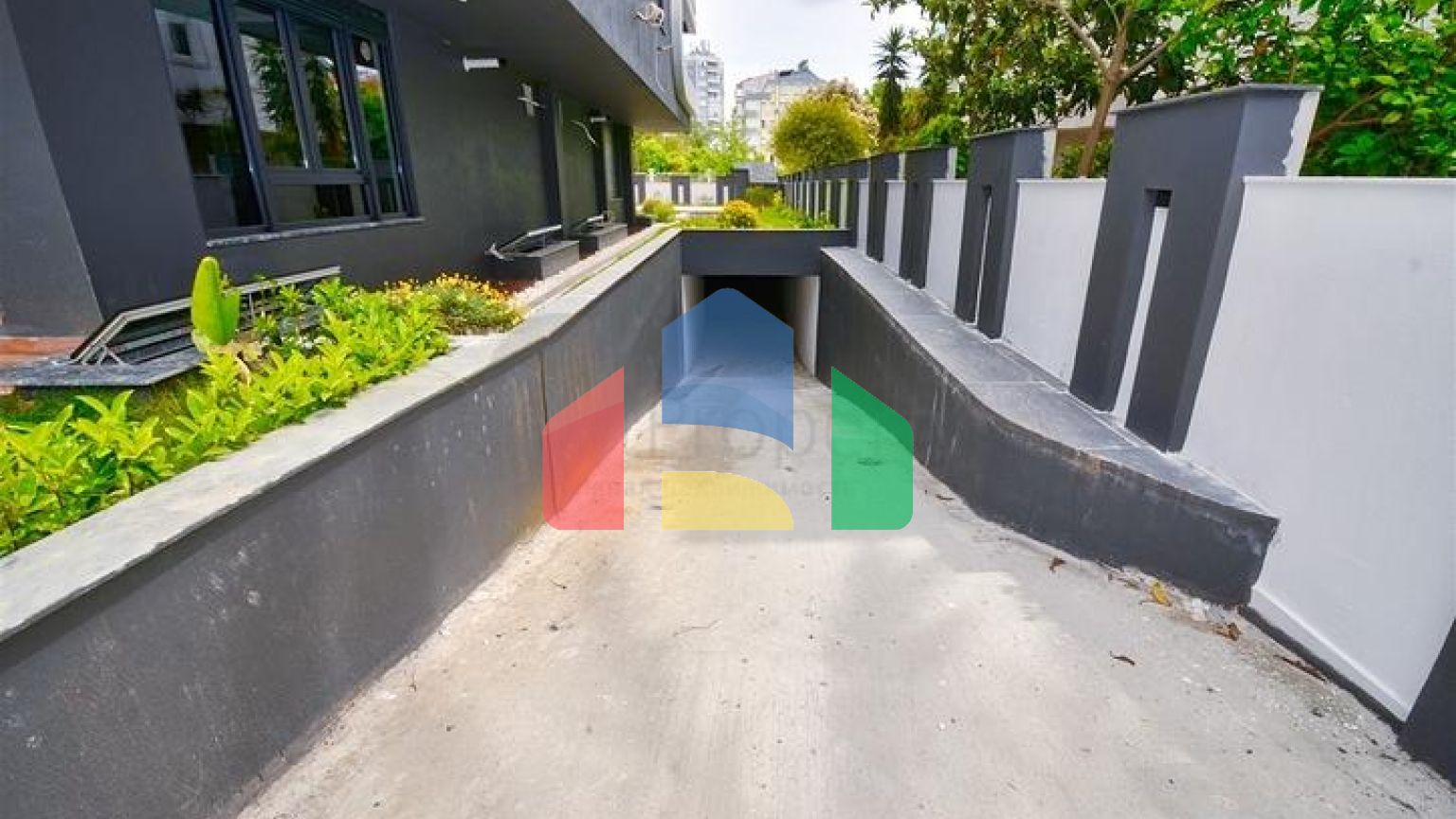 Квартиры планировки 2+1 и 3+1 в микрорайоне Ешильбахче - Анталья