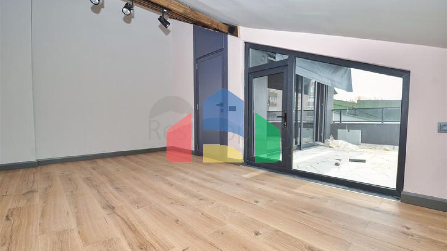 Квартиры планировки 2+1 и 3+1 в микрорайоне Ешильбахче - Анталья