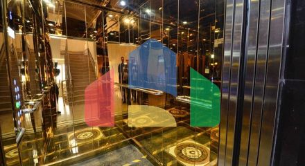 Простора квартира планування 3 + 1 в центрі міста Анталія