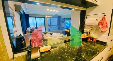 Квартира планировки 3+1 в центре города Анталия