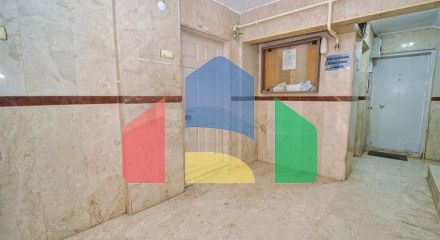 Квартира планировки 3+1 в центре города Анталия