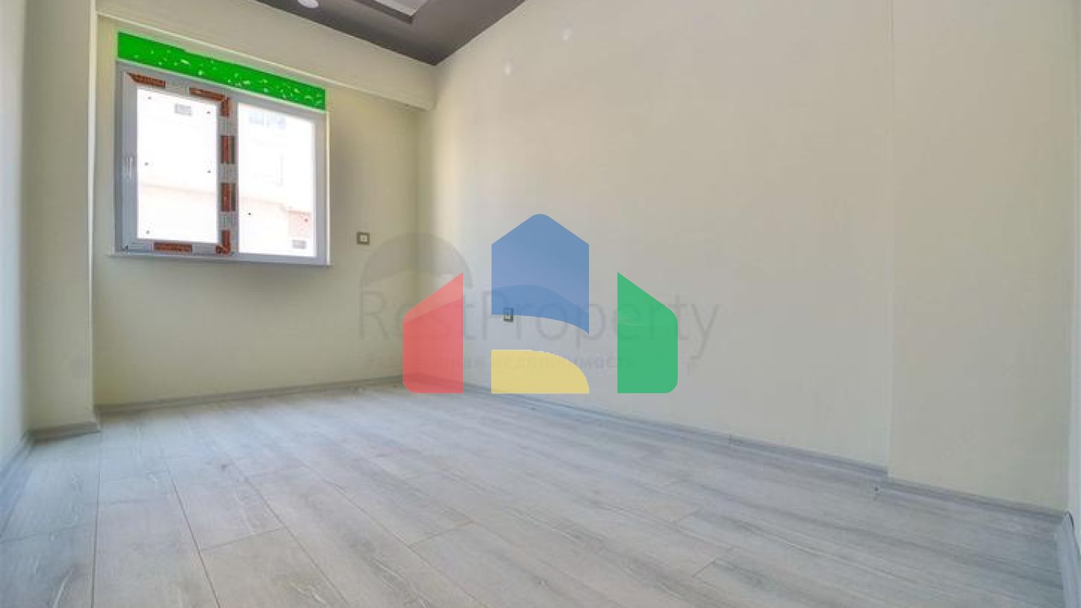 Квартиры планировки 2+1,3+1 в центре города Анталия