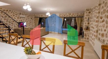 На продаж виставлені дві вілли в районі Каш-Анталія