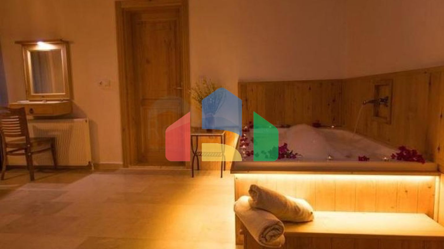 На продаж виставлені дві вілли в районі Каш-Анталія