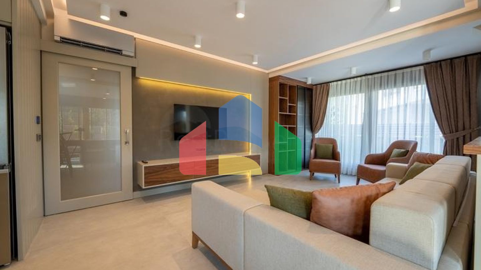 На продажу выставленны индевидуальные Виллы планировки 4+1 в районе Кемер - Анталия