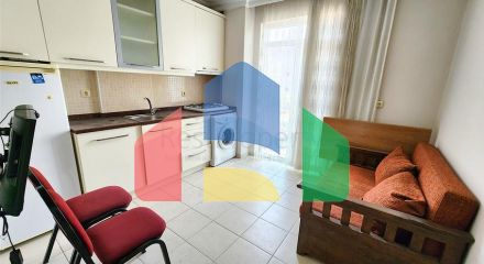 На продаж виставлений Апартотель включає в себе 14 номерів в районі Кепез-Анталія