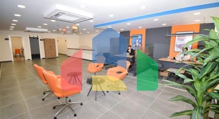 На продаж виставлений Комерційний об'єкт в районі Кепез-Анталія