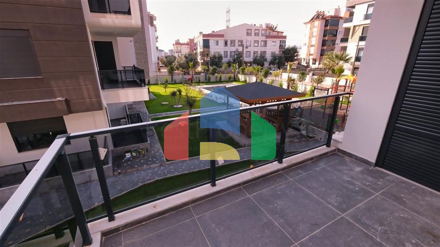 Квартири планування 2 + 1 в районі Кепез - Анталія