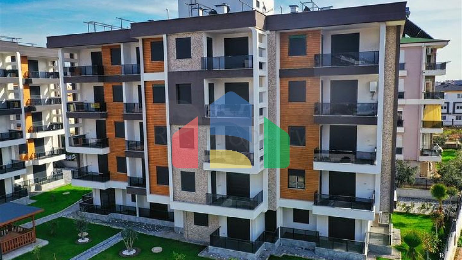 Квартири планування 2 + 1 в районі Кепез - Анталія