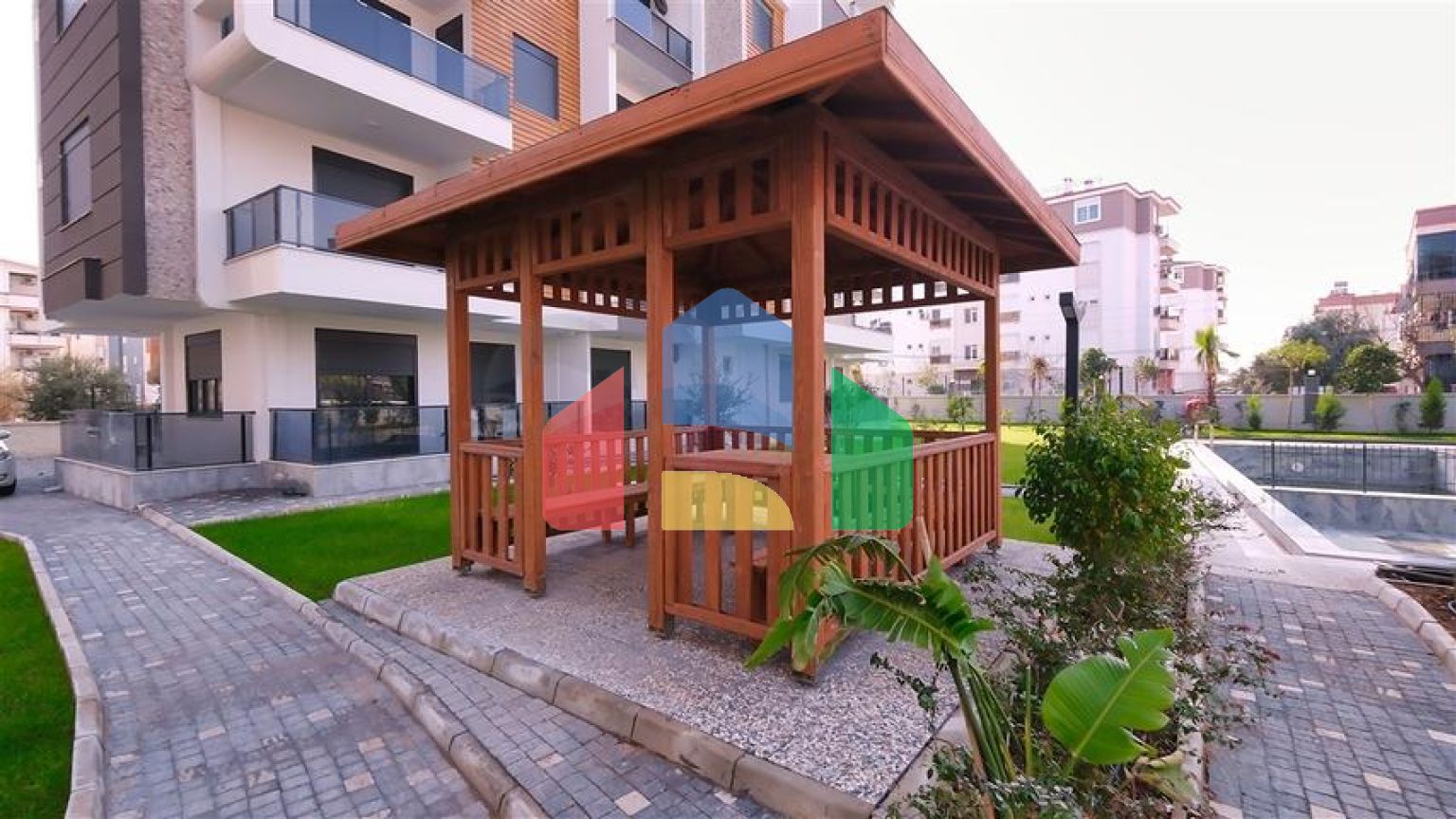 Квартири планування 2 + 1 в районі Кепез - Анталія