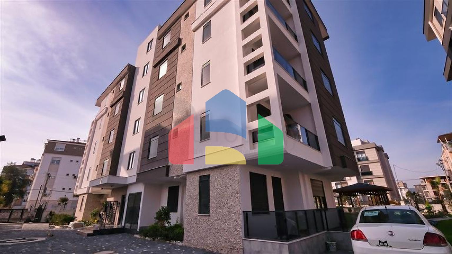 Квартири планування 2 + 1 в районі Кепез - Анталія