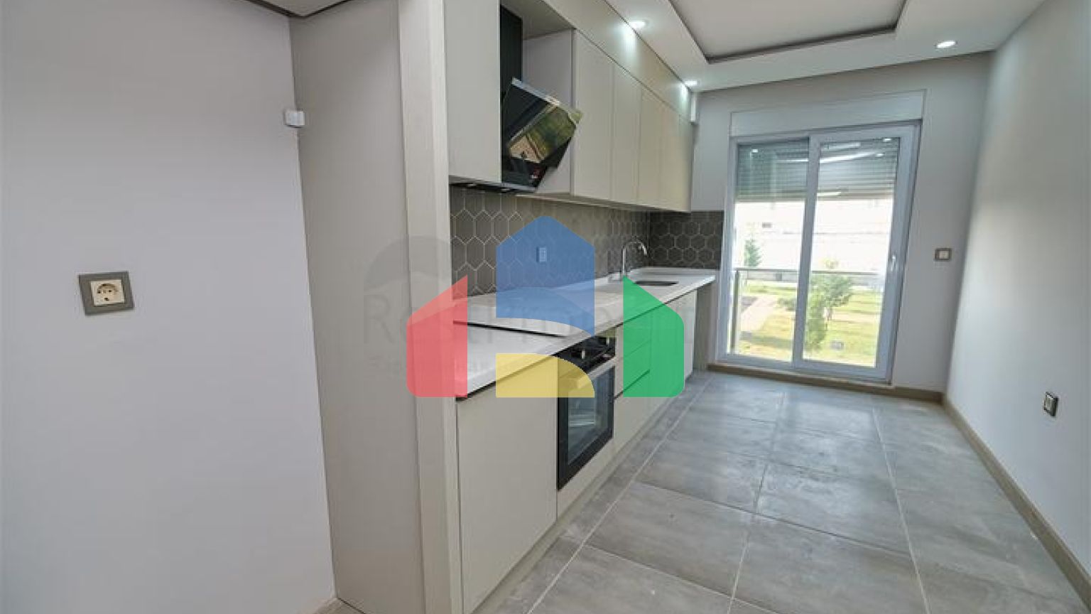 Інвестиційний проект в мікрорайоні Алтинова-Анталія