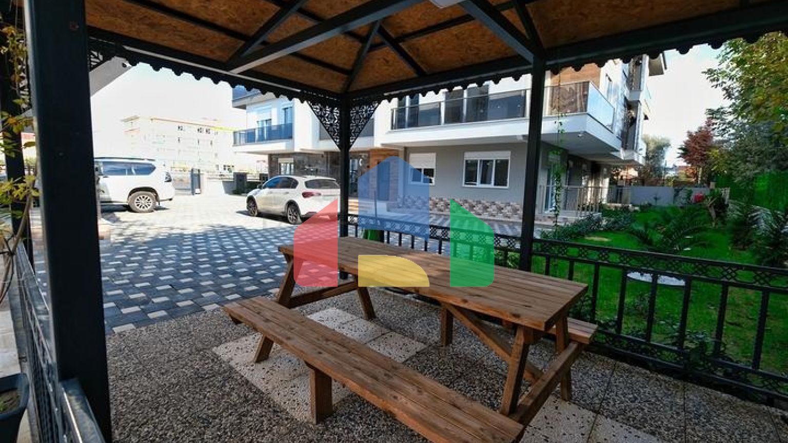 Інвестиційний проект в мікрорайоні Алтинова-Анталія