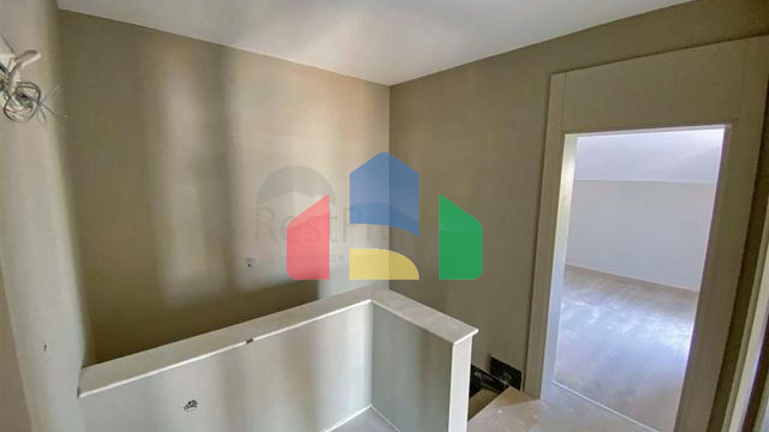 Квартиры планировки 2+1 и 4+1 дуплекс в районе Кепез - Анталия