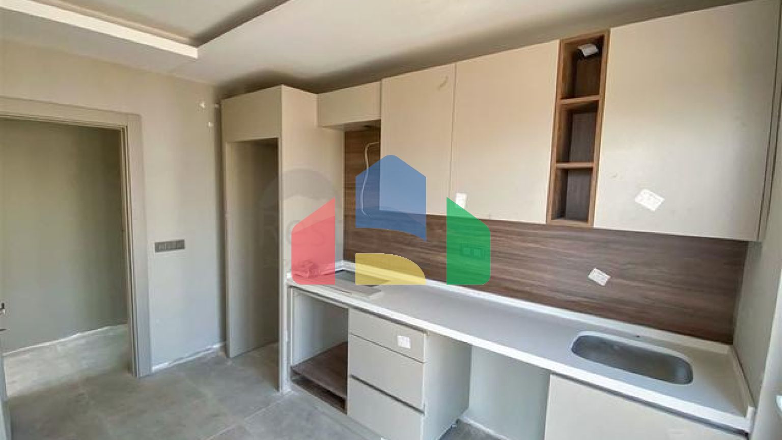 Квартиры планировки 2+1 и 4+1 дуплекс в районе Кепез - Анталия