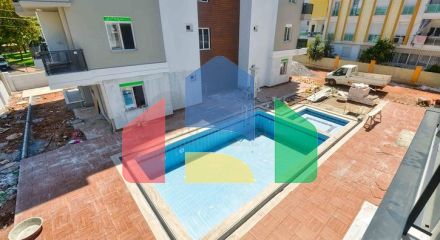 Квартира з басейном планування 2 + 1 в районі Кепез - Анталія