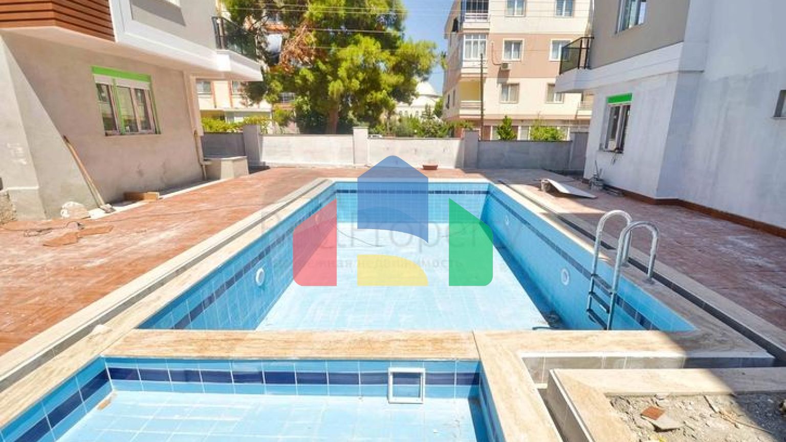 Квартира з басейном планування 2 + 1 в районі Кепез - Анталія