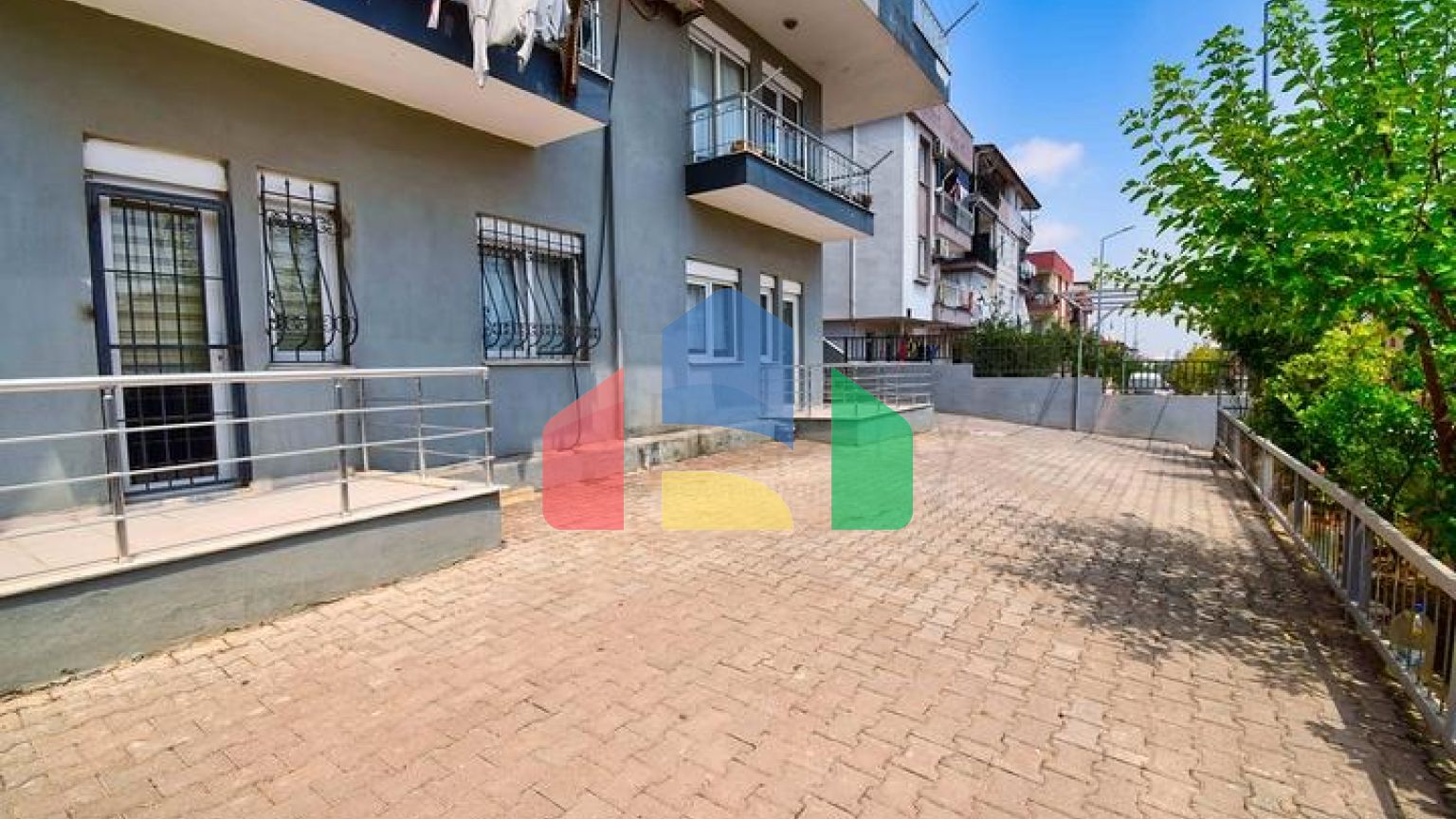 Квартира планування 4 + 1 дуплекс в районі Кепез-Анталія