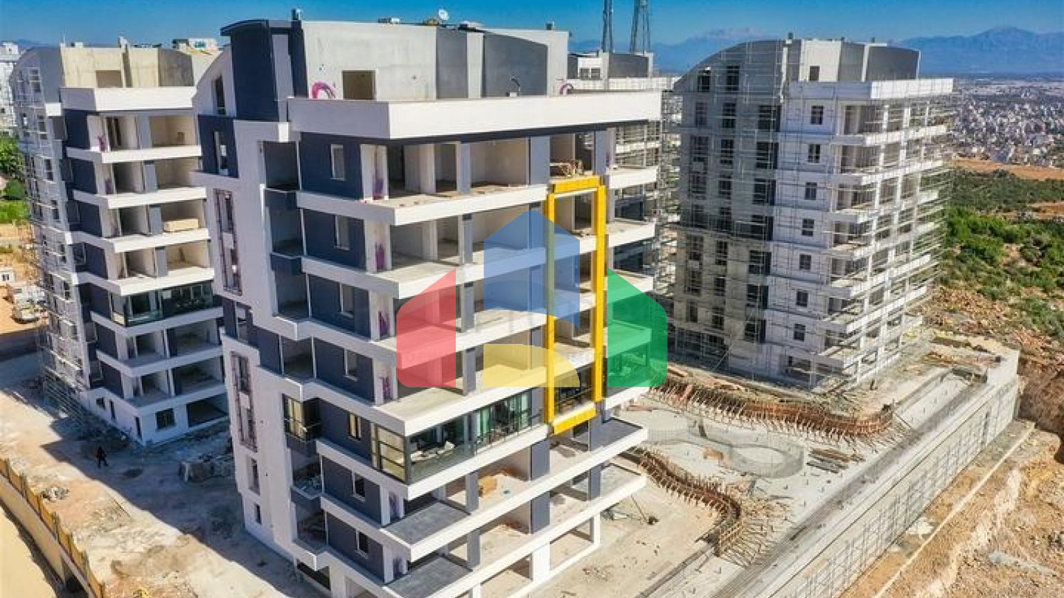 Инвестиционный  проект с уникальным видом в районе Кепез - Анталия