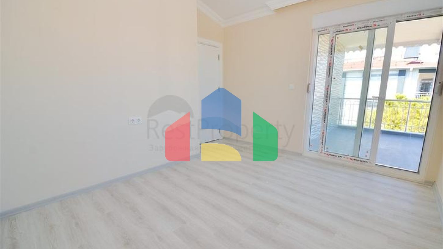 Квартири планування 2+1 і 6+1 дуплекс в районі Кепез-Анталія