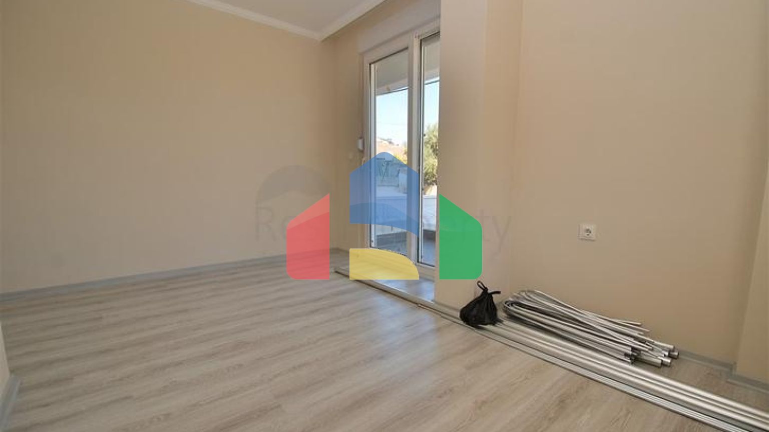 Квартири планування 2+1 і 6+1 дуплекс в районі Кепез-Анталія