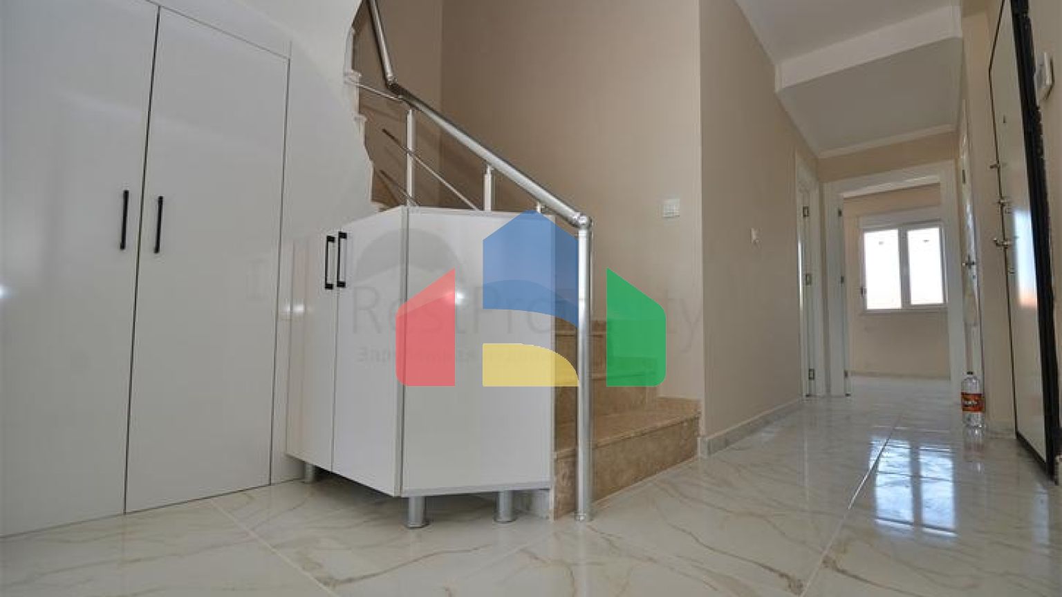 Квартири планування 2+1 і 6+1 дуплекс в районі Кепез-Анталія