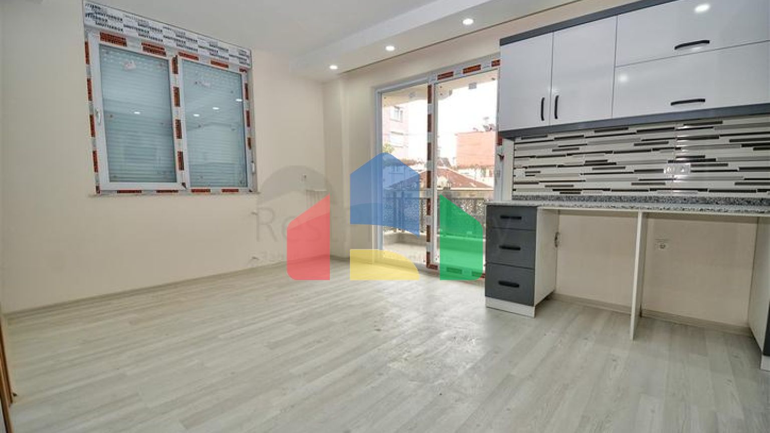 Квартири планування 4+1 дуплекс в районі Кепез-Анталія