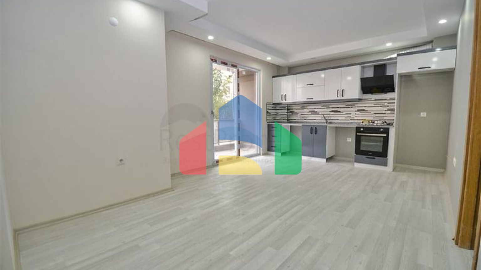 Квартири планування 4+1 дуплекс в районі Кепез-Анталія