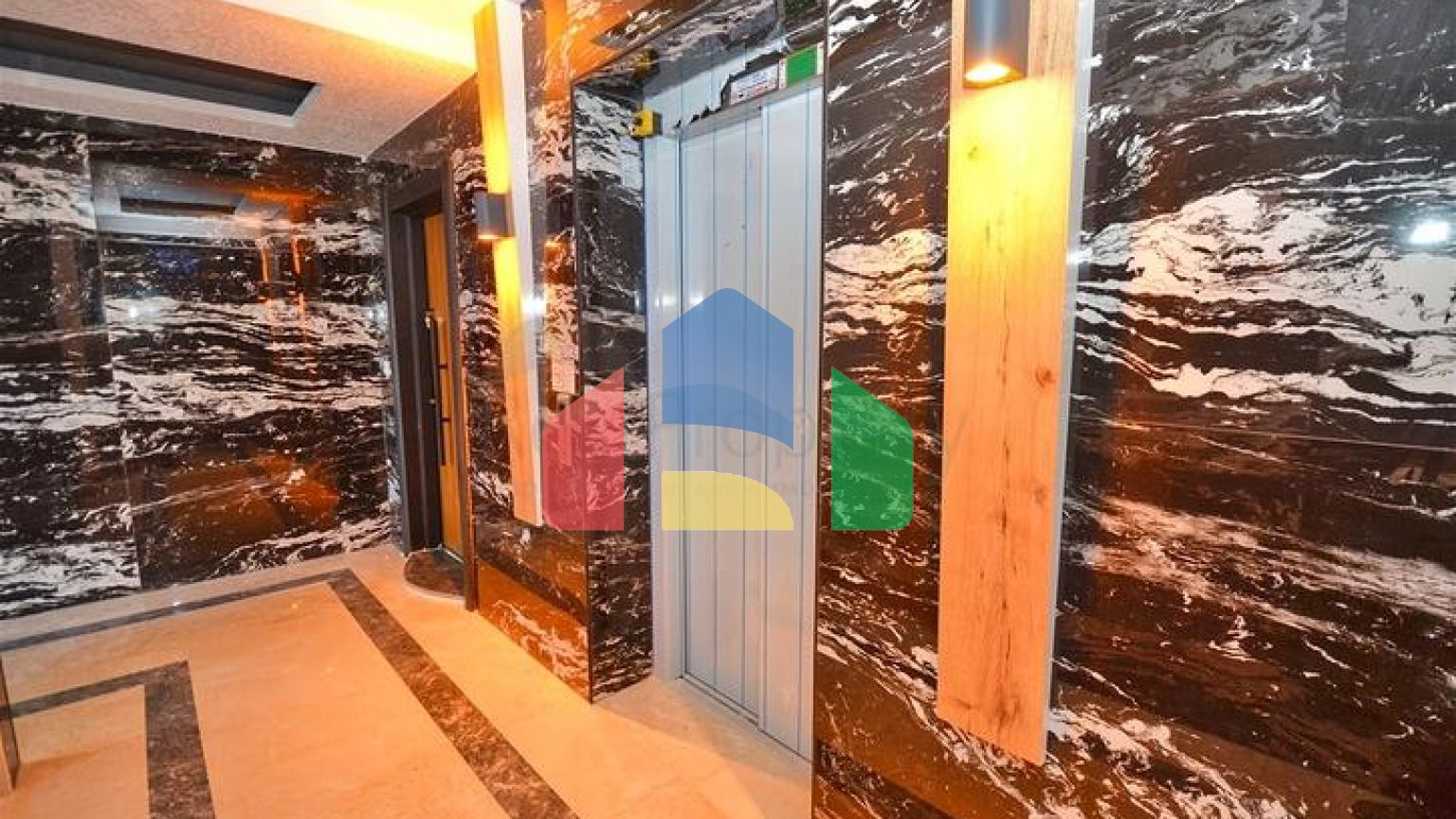 Квартиры планировки 2+1 и 6+1 дуплекс в районе Кепез - Анталия