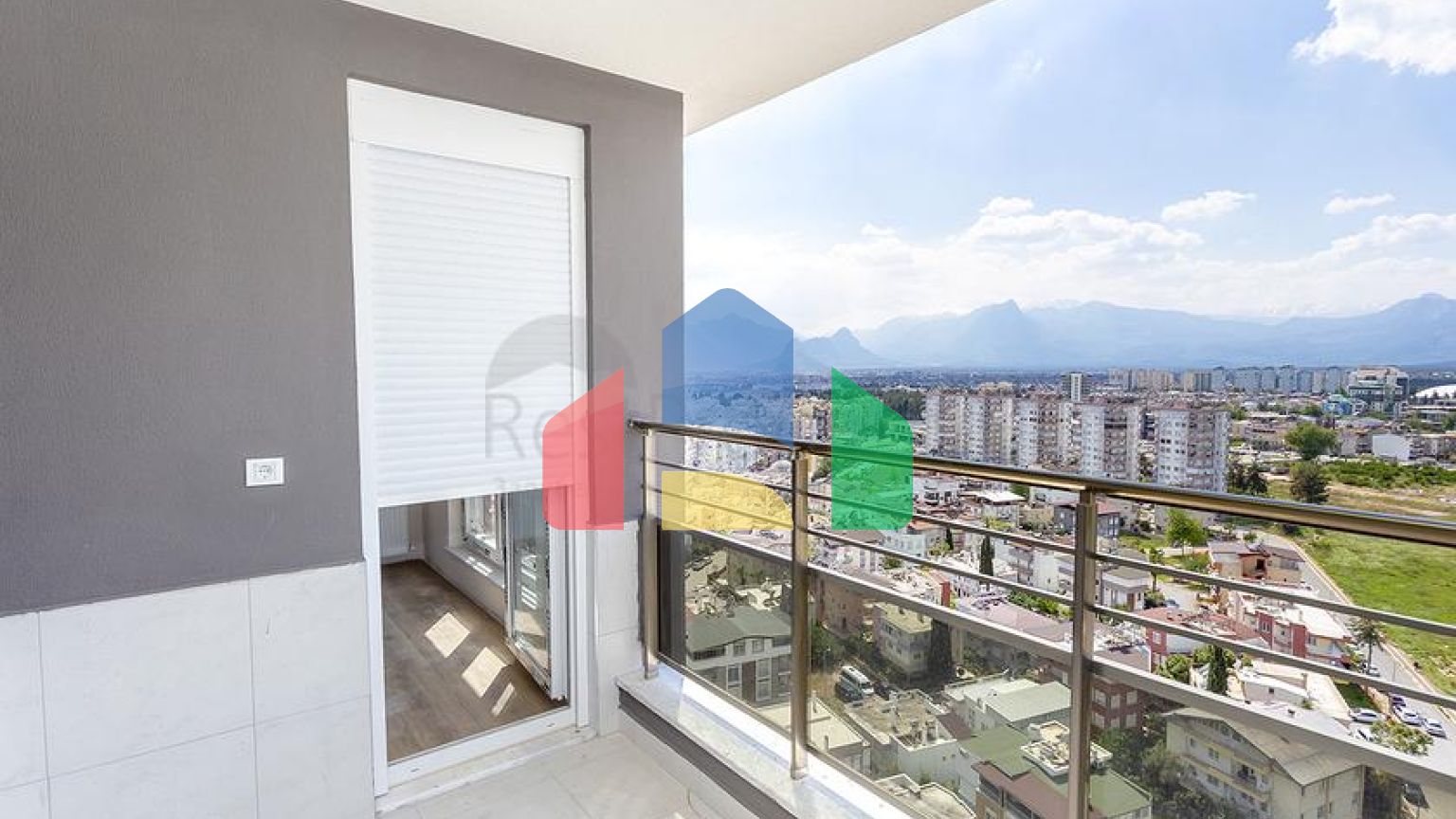 Жилой комплекс с газовым отоплением в районе Кепез Анталья