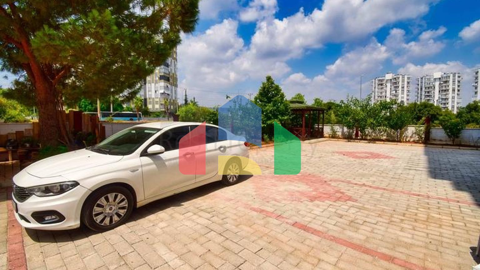 Квартира планировки 3+1 в районе Кепез - Анталия