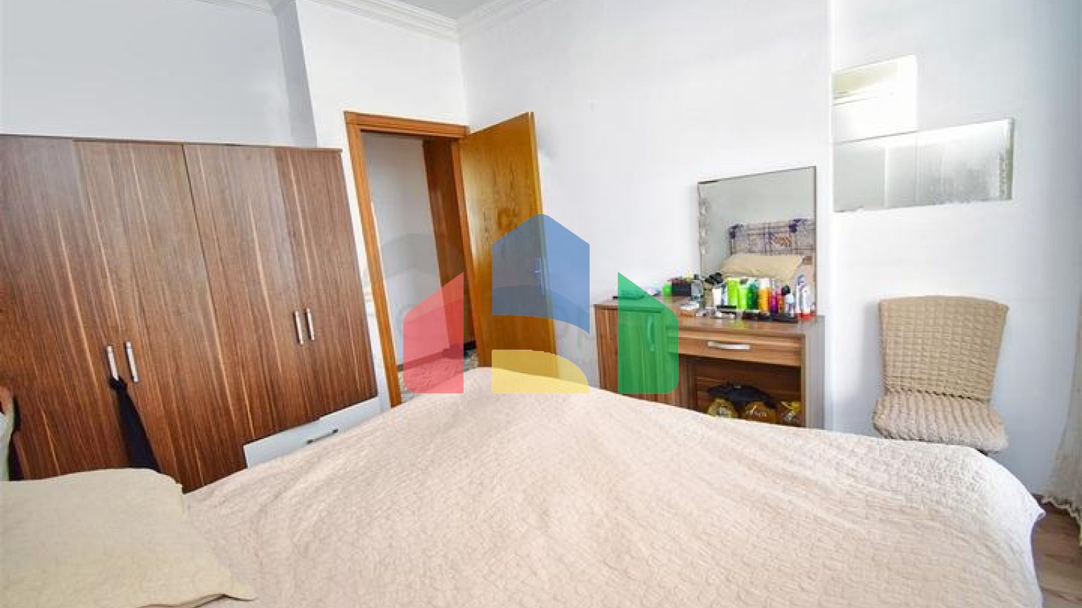 Квартиры планировки 2+1 в микрорайоне Кемерагзы - Анталия