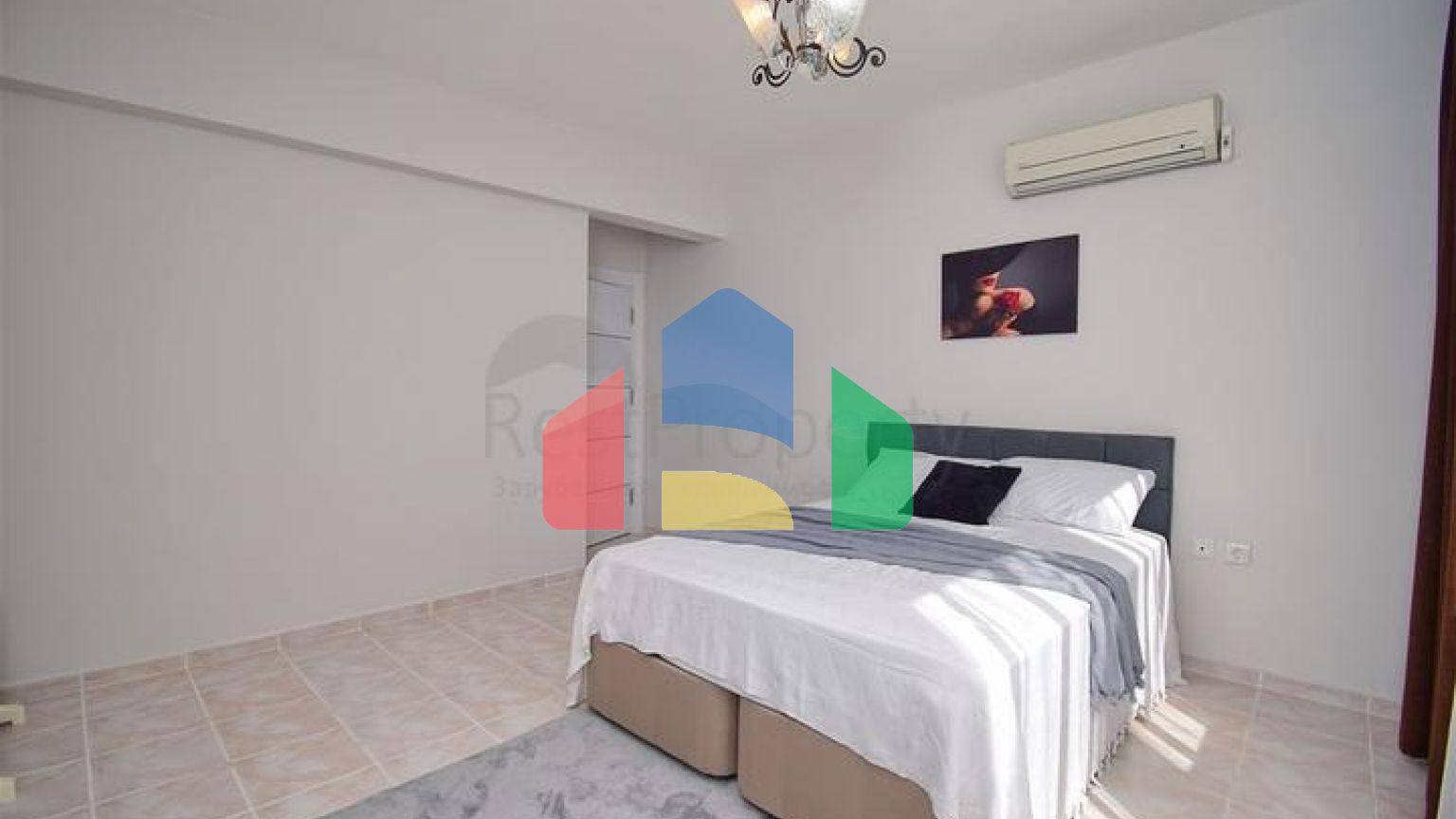 Квартира планування 2 + 1 в мікрорайоні Кемерагзи - Анталія