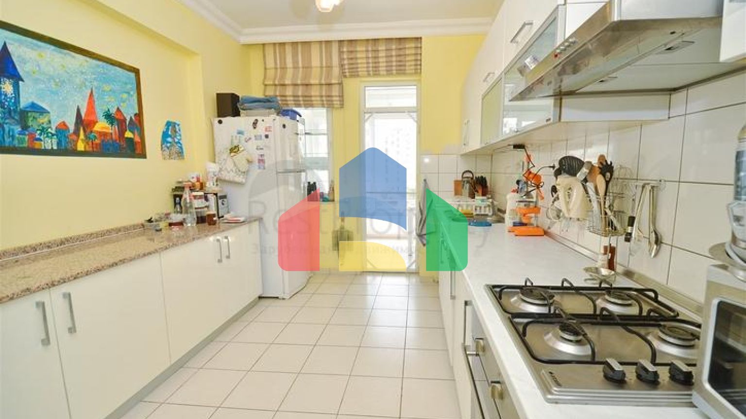 Квартира планування 3 + 1 в мікрорайоні Кемерагзи - Анталія