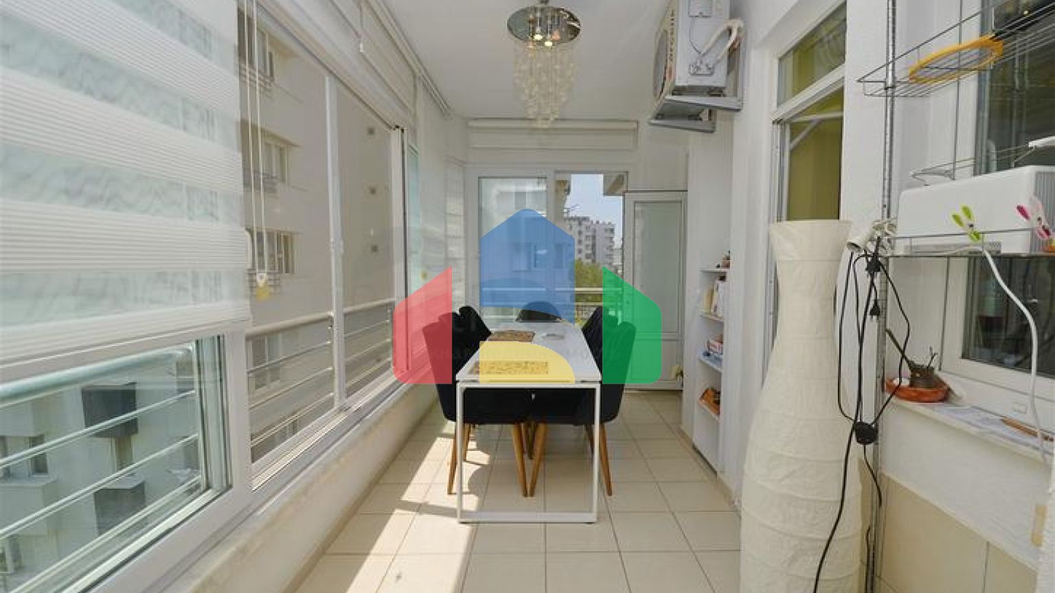 Квартира планування 3 + 1 в мікрорайоні Кемерагзи - Анталія