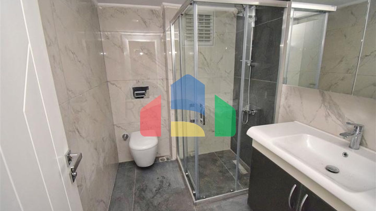 Квартиры планировки 4+1 в районе Ерменек - Муратпаша