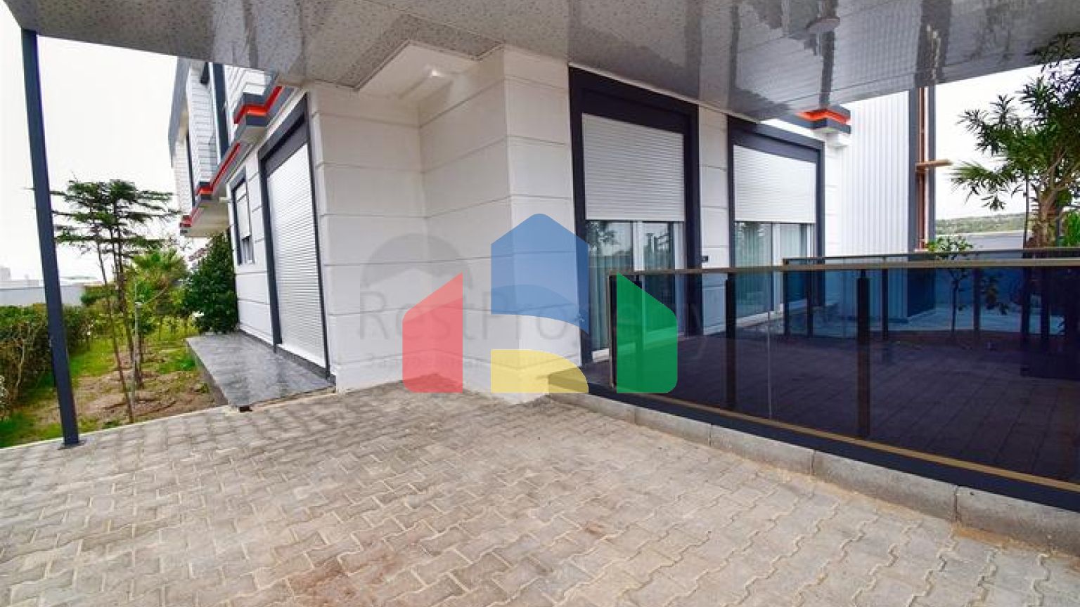 Вілла планування 7 + 3 в районі Алтинташ-Анталія