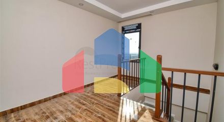 Інвестиційний проект на продаж виставлено будівлю в районі Алтинташ-Анталія