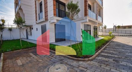 Інвестиційний проект на продаж виставлено будівлю в районі Алтинташ-Анталія