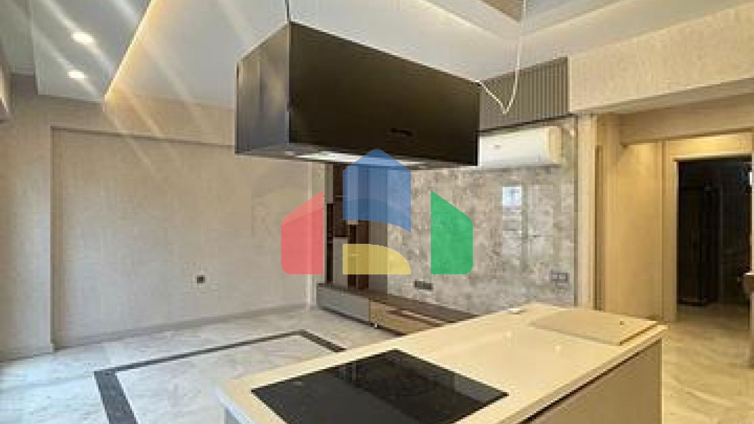 Квартира планування 2 + 1 в найпрестижнішому комплексі району Алтинташ - Анталія