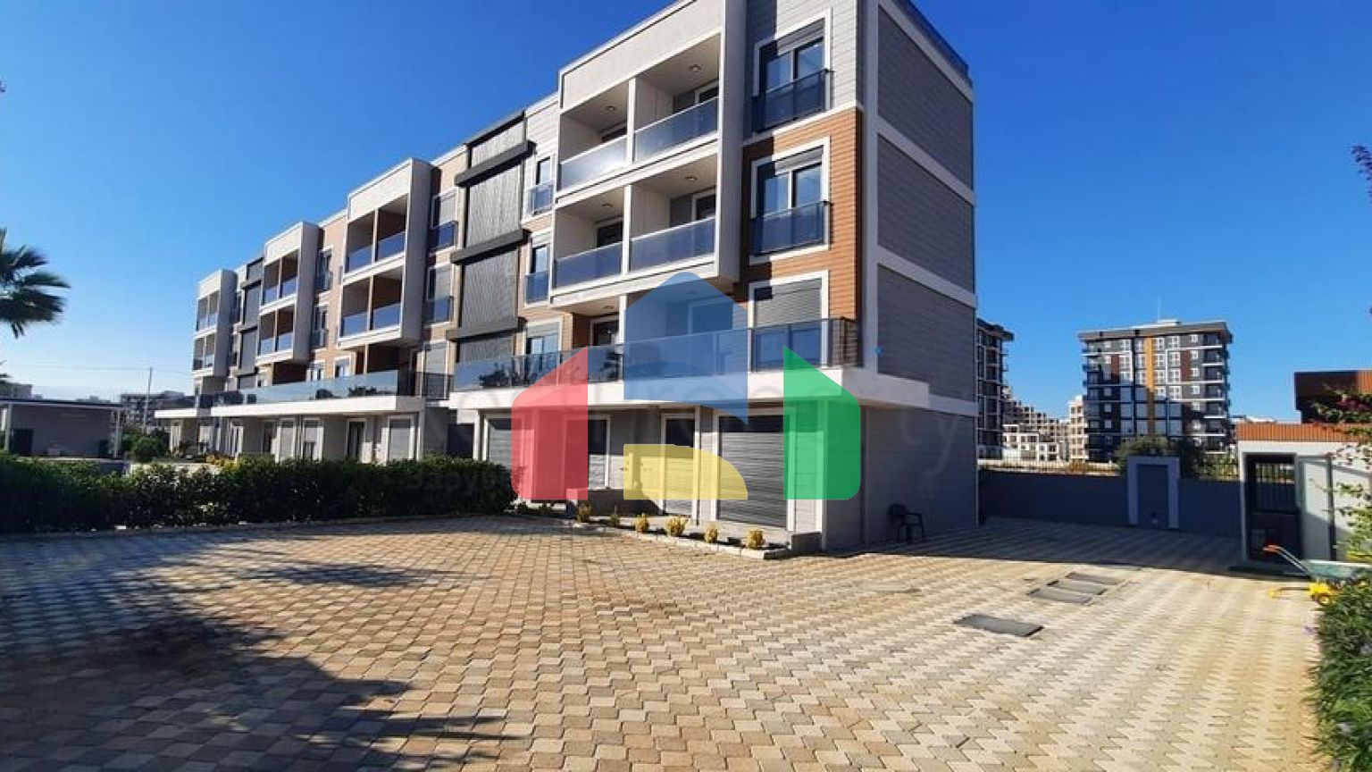 Квартира планування 1 + 1 в мікрорайоні Алтинташ - Анталія