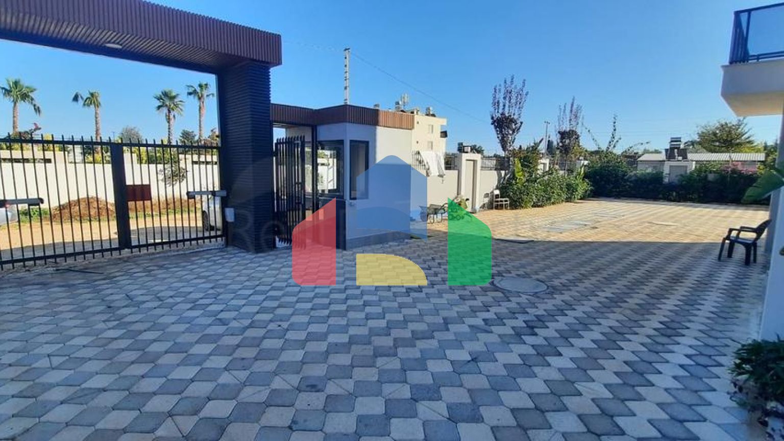 Квартира планування 1 + 1 в мікрорайоні Алтинташ - Анталія