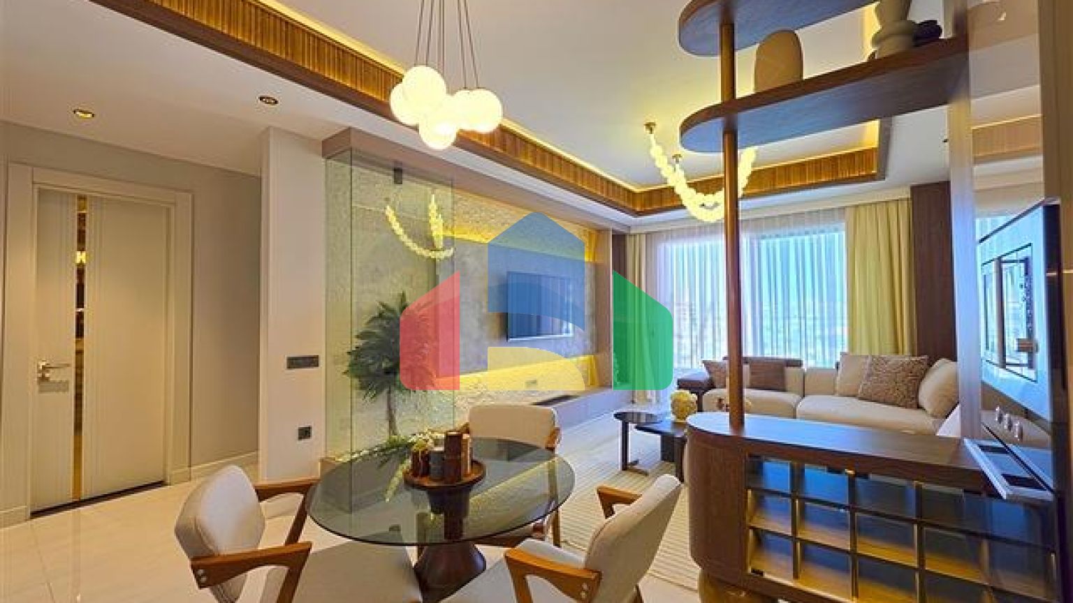 Современные апартаменты 1+1 в престижном комплексе у моря в Тюрклере