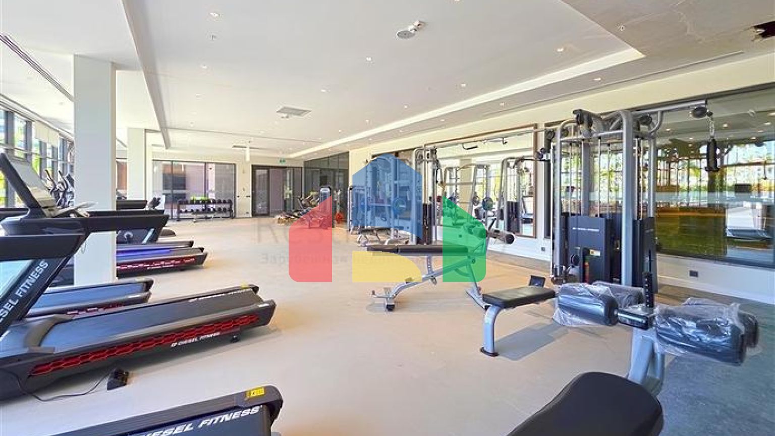 Просторі апартаменти в преміальному комплексі