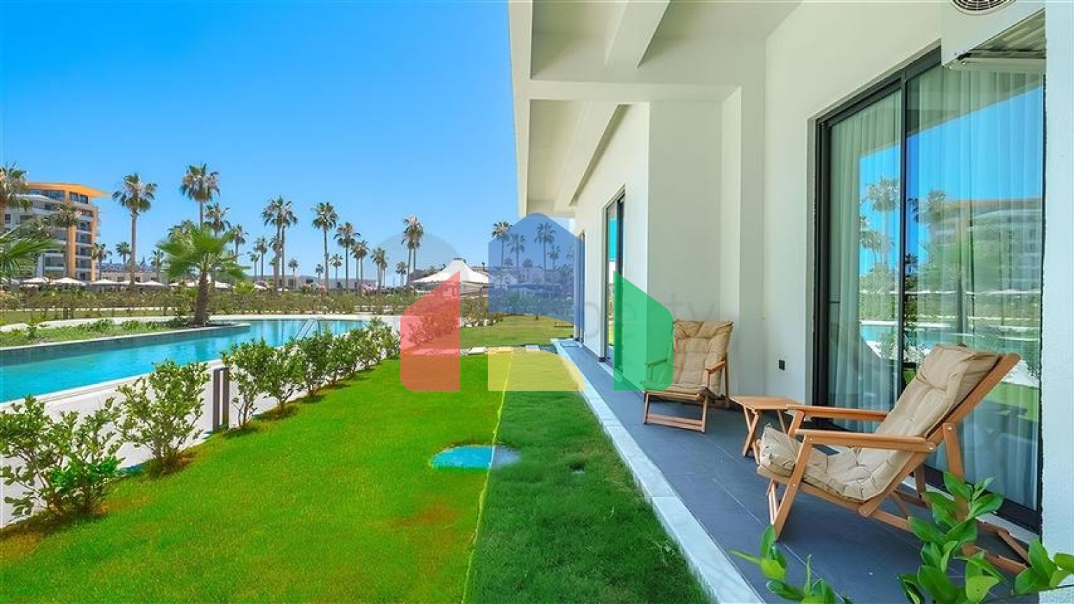 Розкішна квартира 3 + 1 з садом в елітному комплексі біля моря