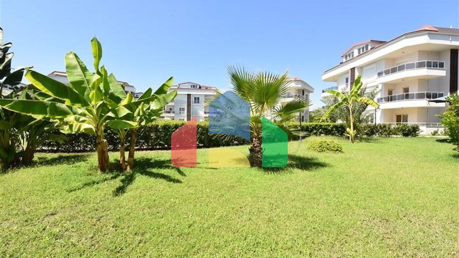 Просторный Дуплекс 3+1 в районе Турклер