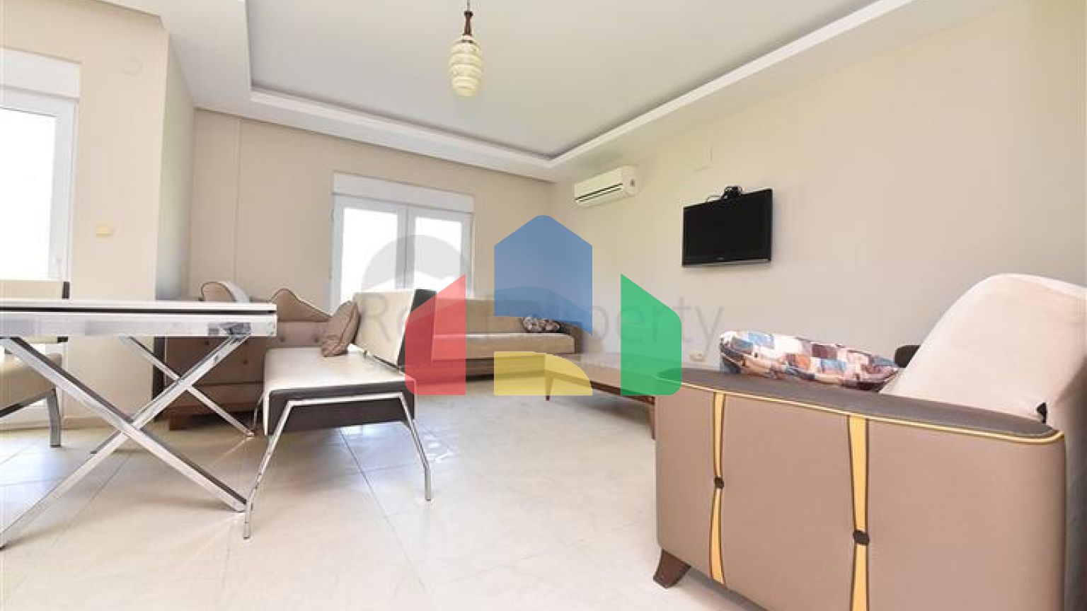 Просторный Дуплекс 3+1 в районе Турклер