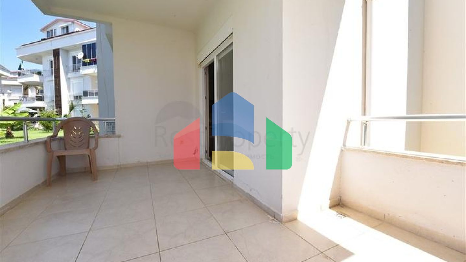 Просторный Дуплекс 3+1 в районе Турклер