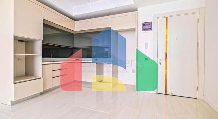 Сучасна квартира 2+1 в новому житловому комплексі біля моря в районі Тюрклер